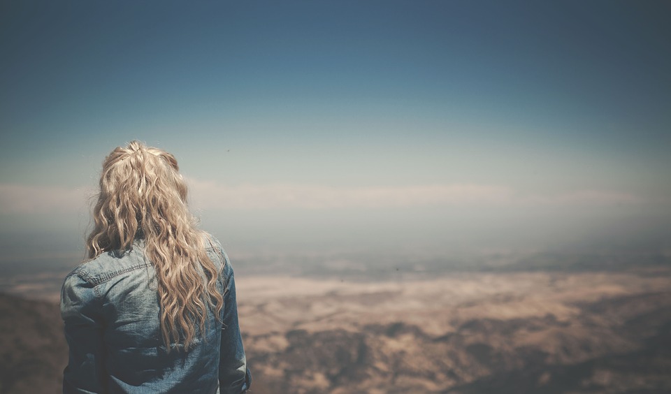 Chcete se přebarvit na blond? Víme, jaké odstíny blond frčí